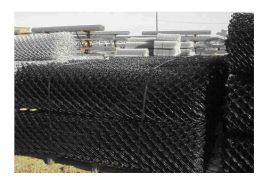 PVC Coated Chain wire mesh, 50mm diamond x 2.5mm diam hot dip galv wire